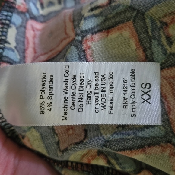 LULAROE | Julia in Warm Squares sz XXS - Picture 9 of 9